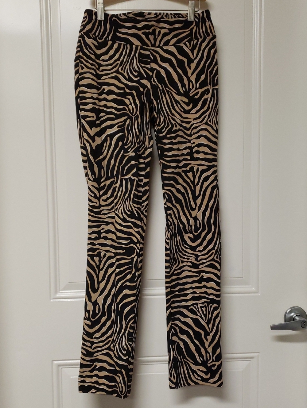 J. McLaughlin Beige and Black Zebra-Print Pants Size 0
